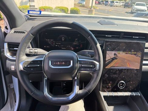 Used 2026 GMC Terrain Elevation FWD image 11
