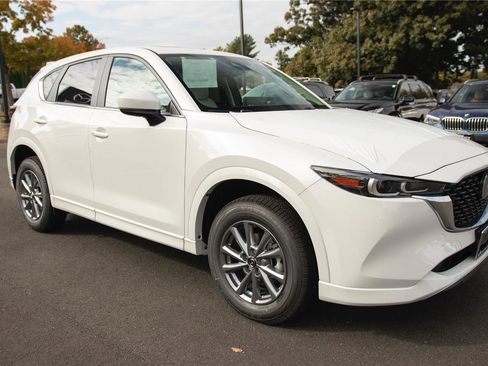 New 2025 MAZDA CX-5 AWD 2.5 S w/ Preferred Package image 2
