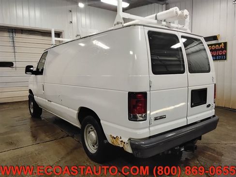 Used 2006 Ford E-150 and Econoline 150 RWD image 6