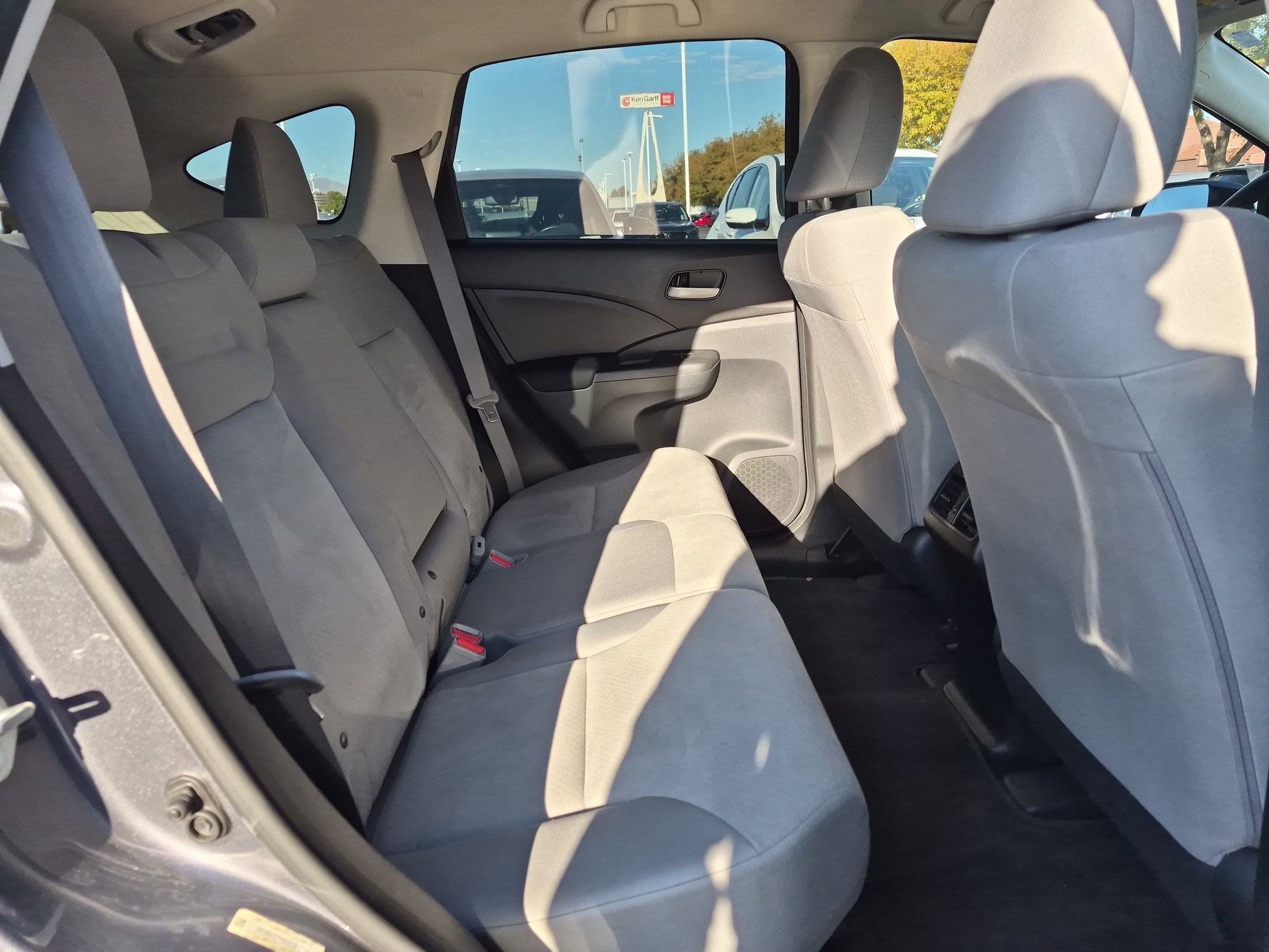 Used 2015 Honda CR-V LX image 29