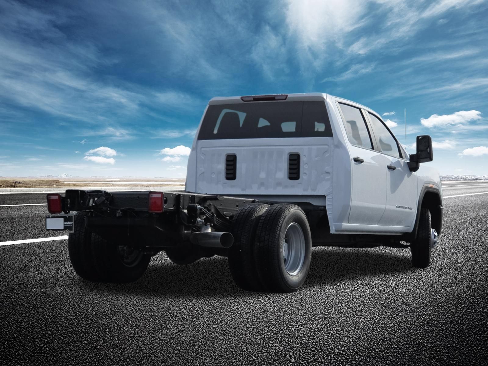 New 2026 GMC Sierra 3500 Pro w/ Convenience Package AWD/4WD image 16