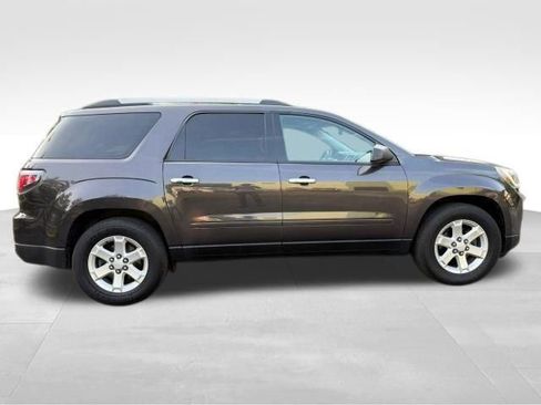 Used 2016 GMC Acadia SLE image 9