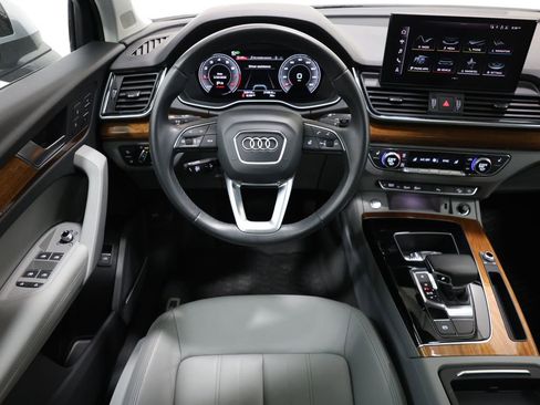 Used 2022 Audi Q5 2.0T Premium Plus AWD/4WD image 16