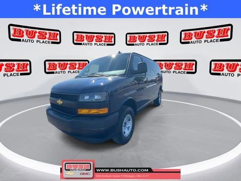 New 2025 Chevrolet Express 3500 w/ Driver Convenience Package image 6