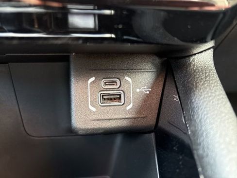 New 2026 Jeep Compass Latitude AWD/4WD image 14