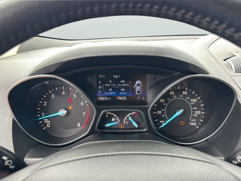 Used 2017 Ford Escape Titanium AWD/4WD image 29