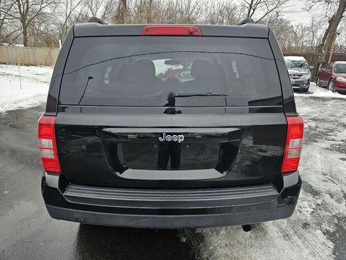 Used 2016 Jeep Patriot Sport w/ Power Value Group image 8