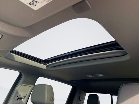 New 2026 Chevrolet Silverado 1500 LTZ w/ LTZ Premium Package image 26