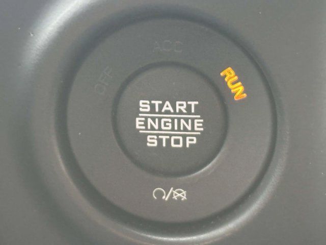 Used 2022 Jeep Wrangler Unlimited Sport AWD/4WD image 30