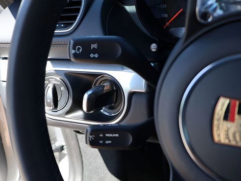 Used 2024 Porsche 718 Cayman S RWD image 33