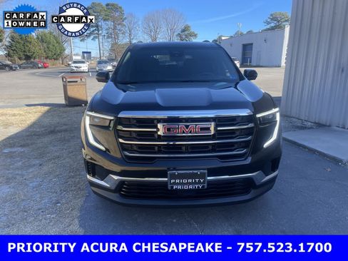 Used 2025 GMC Acadia Elevation image 8