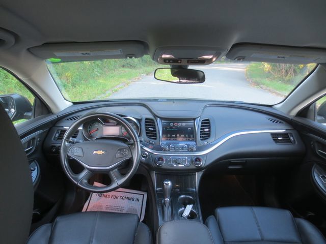 Used 2018 Chevrolet Impala LT FWD image 8