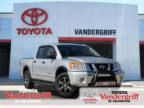 Used 2015 Nissan Titan SV w/ SV Value Truck Package image 1