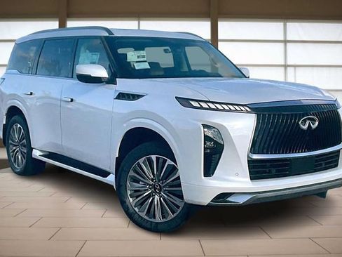 New 2026 INFINITI QX80 Luxe RWD image 12