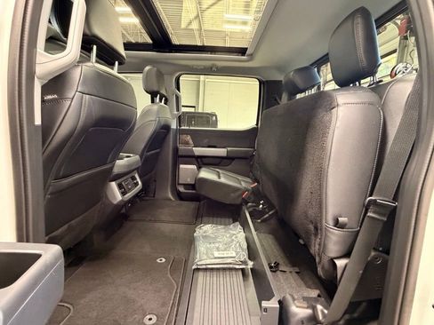 Used 2025 Ford F250 Lariat image 24