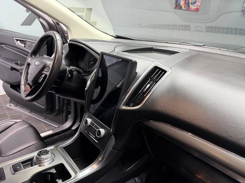 Used 2022 Ford Edge Titanium w/ Equipment Group 301A AWD/4WD image 48
