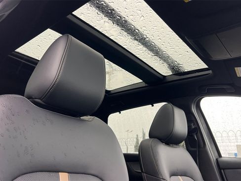 New 2025 MAZDA CX-70 Plug-In Hybrid w/ Premium Plus image 18