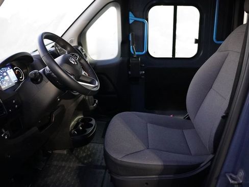 Used 2024 RAM ProMaster 3500 image 16