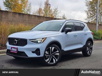 Used 2026 Volvo XC40 B5 Ultra w/ Climate Package