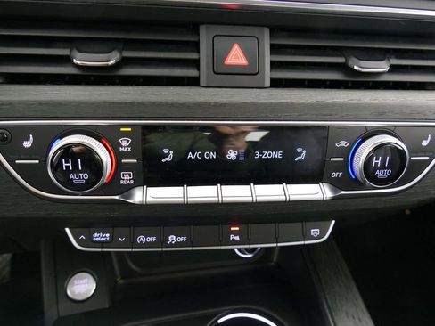 Used 2017 Audi A4 2.0T Premium Plus w/ Premium Plus Package image 16