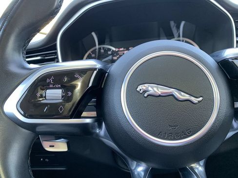 Used 2022 Jaguar F-PACE S AWD/4WD image 17