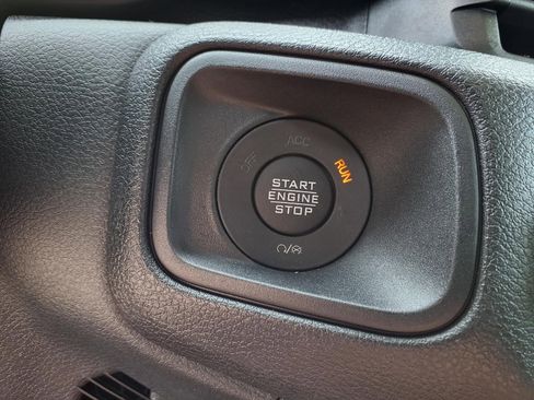 Used 2024 Jeep Wrangler Sport AWD/4WD image 17