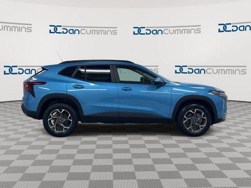 Used 2025 Chevrolet Trax LT w/ Driver Confidence Package FWD image 9