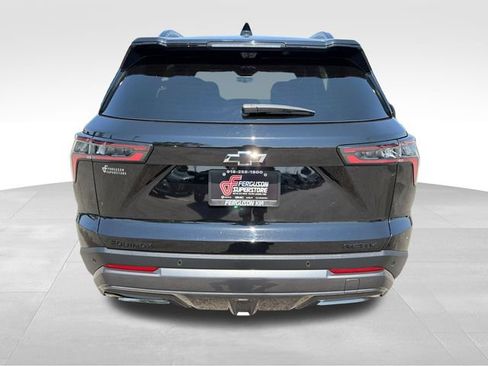 Used 2025 Chevrolet Equinox ACTIV w/ Safety and Technology Package FWD image 6