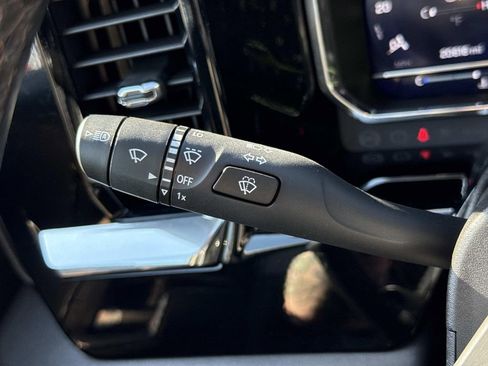 Used 2024 Chevrolet Silverado 1500 RST w/ Convenience Package II AWD/4WD image 10