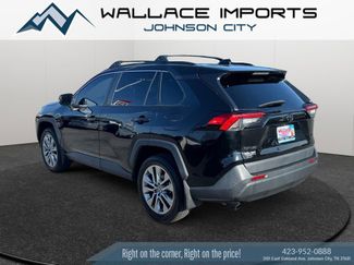 Used 2022 Toyota RAV4 XLE Premium video 3