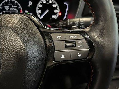 Used 2024 Honda Pilot TrailSport image 24