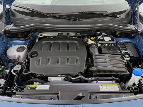 New 2026 Volkswagen Tiguan SE R-Line FWD image 30