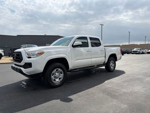 Used 2023 Toyota Tacoma SR AWD/4WD image 3