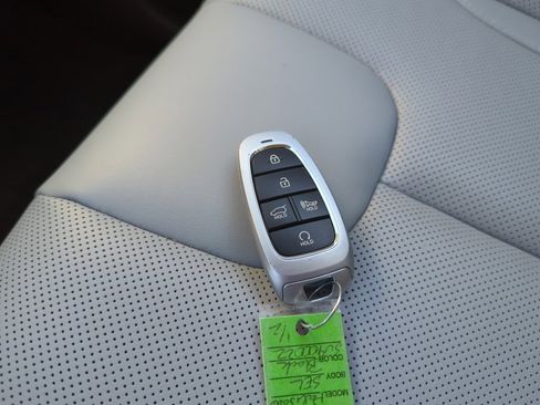 Certified 2025 Hyundai Palisade SEL image 36