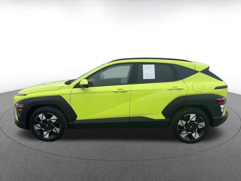 Used 2025 Hyundai Kona SEL image 9