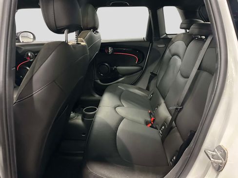 Used 2024 MINI Cooper S w/ Signature Upholstery Package FWD image 15