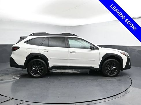 Used 2025 Subaru Outback Onyx Edition XT AWD/4WD image 8