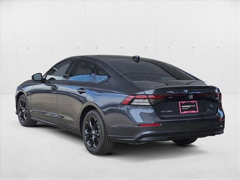 New 2025 Honda Accord SE image 8