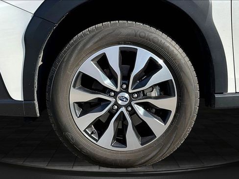 Certified 2024 Subaru Outback Limited AWD/4WD image 30