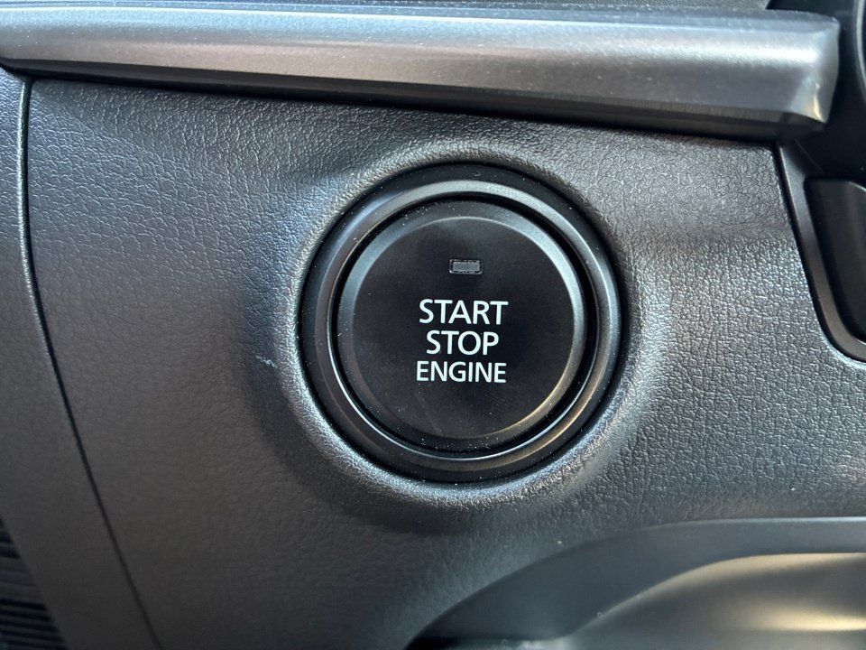 Used 2025 MAZDA MAZDA3 s Sport FWD image 20