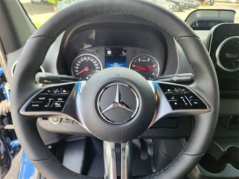 New 2025 Mercedes-Benz Sprinter 2500 image 20