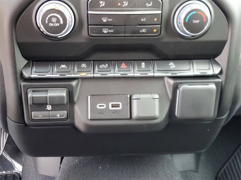 New 2026 Chevrolet Silverado 1500 Custom Trail Boss w/ LPO, Dark Essentials Package image 31