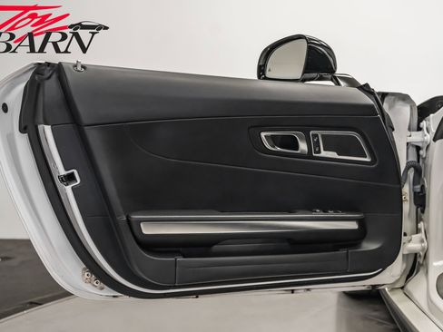 Used 2017 Mercedes-Benz AMG GT Coupe image 22