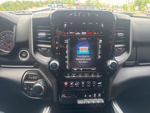 Used 2021 RAM 1500 Big Horn AWD/4WD image 32