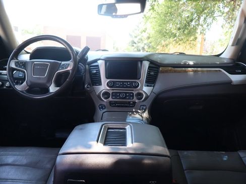 Used 2016 GMC Yukon XL Denali w/ Open Road Package AWD/4WD image 16
