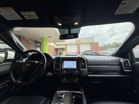 Used 2019 Ford Expedition Max Limited AWD/4WD image 25
