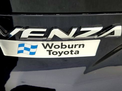 Certified 2023 Toyota Venza LE AWD/4WD image 14