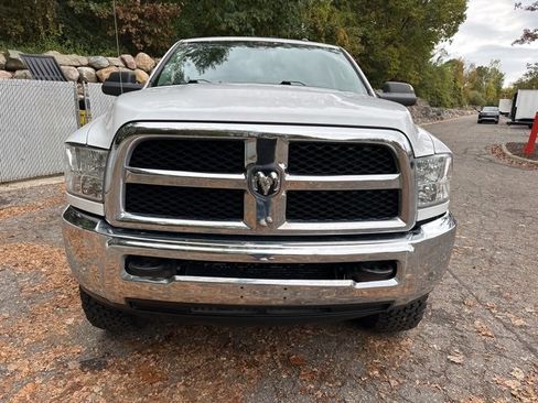 Used 2018 RAM 2500 SLT image 8