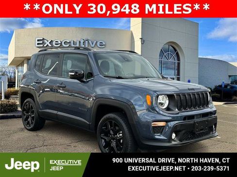 Certified 2022 Jeep Renegade Altitude w/ Convenience Group image 1