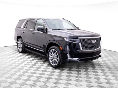 Used 2021 Cadillac Escalade Premium Luxury w/ LPO, Radiant Package image 8